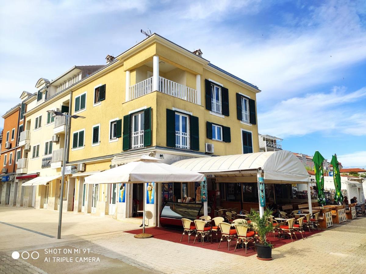 Dolce Vita City Center Umag Exterior photo